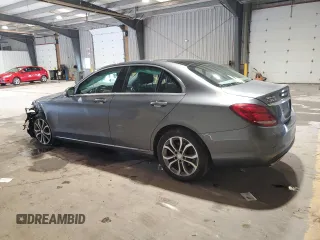 2017 Mercedes-Benz C 300 с VIN WDDWF4KB1HR240377, выставлен на аукционе Copart как лот 60632725 с пробегом 112 395 миль миль и Списание • Salvage title. История ставок и продаж доступна на DreamBid. Изображение 2.