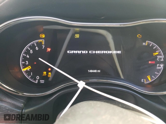 2019 Jeep Grand Cherokee Overland with VIN 1C4RJFCG1KC592252, listed as a Copart auction lot 86572234 with 149,446 mi miles and Salvage Title. Bid and sale history available at carsss.com. Image 9.