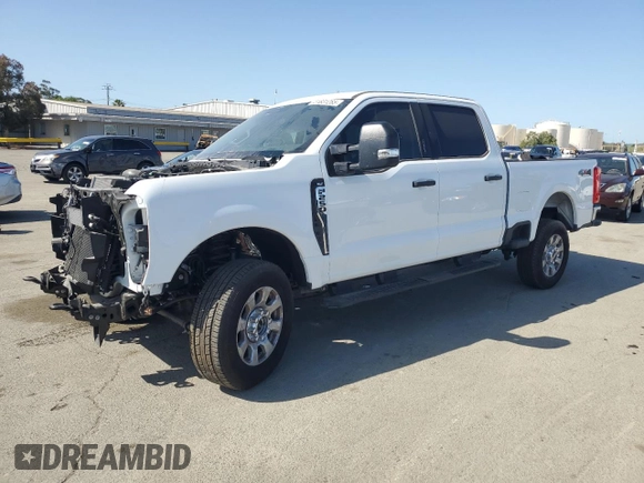 2024 Ford F-250 XL with VIN 1FT7W2BA8REE06252, listed as a Copart auction lot 51831265 with 4,425 mi miles and Salvage title. Bid and sale history available at DreamBid. Image 1.