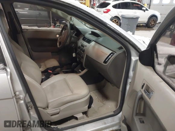 2010 Ford Focus SEL with VIN 1FAHP3HN8AW122237, listed as a IAAI auction lot 41203994 with 117,440 mi miles. Bid and sale history available at carsss.com. Image 5.