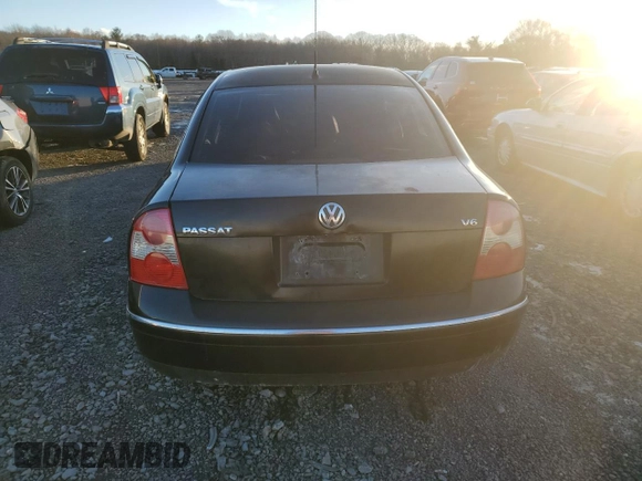 2003 Volkswagen Passat z VIN WVWPH63B53P393111, wystawiony jako Copart lot #44540375 z przebiegiem 188 772 mil mil oraz Czysty tytuł • Clean title. Historia ofert i sprzedaży dostępna na DreamBid. Obrazek 6.