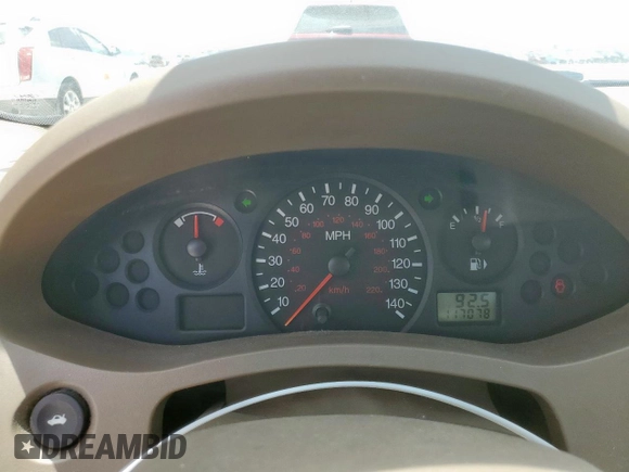2006 Ford Focus S with VIN 1FAFP34N26W225772, listed as a Copart auction lot 62657045 with 117,078 mi miles and Salvage title. Bid and sale history available at DreamBid. Image 9.