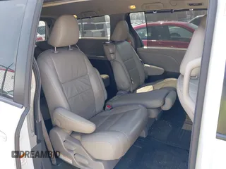 2017 Toyota Sienna XLE Auto Access Seat with VIN 5TDYZ3DC7HS865605, listed as a IAAI auction lot 42027590 with 152,599 mi miles and . Bid and sale history available at DreamBid. Image 8.