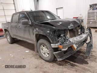 2008 GMC Canyon SLE1 with VIN 1GTDT33E288206757, listed as a IAAI auction lot 41413363 with 186,867 mi miles. Bid and sale history available at carsss.com. Image 1.