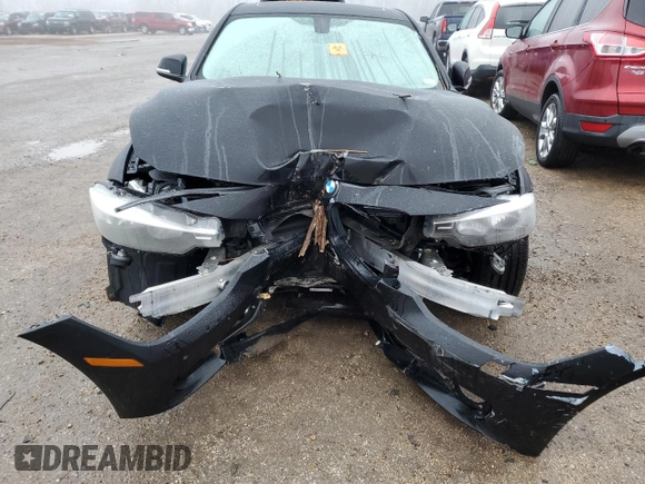 2015 BMW 3 Series 320i xDrive with VIN WBA3C3C58FP664265, listed as a Copart auction lot 40079394 with 0 mi miles and Salvage Title. Bid and sale history available at carsss.com. Image 12.