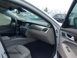 2017 Genesis G80 3.8L с VIN KMHGN4JE5HU183025, выставлен на аукционе IAAI как лот 42048920 с пробегом 90 073 миль миль и . История ставок и продаж доступна на DreamBid. Изображение 5.