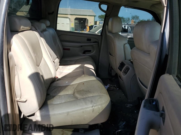2005 Chevrolet Avalanche Z71 z VIN 3GNEK12ZX5G217504, wystawiony jako Copart lot #56369845 z przebiegiem Nie podano mil oraz Szkoda całkowita • Salvage title. Historia ofert i sprzedaży dostępna na DreamBid. Obrazek 10.