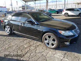 2010 Lexus LS 460 L с VIN JTHGL5EF7A5038313, выставлен на аукционе IAAI как лот 41653673 с пробегом 82 639 миль миль и . История ставок и продаж доступна на DreamBid. Изображение 1.