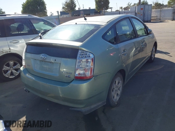 2007 Toyota Prius z VIN JTDKB20U973221624, wystawiony jako IAAI lot #42484947 z przebiegiem 257 311 mil mil oraz . Historia ofert i sprzedaży dostępna na DreamBid. Obrazek 4.