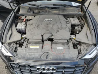 2019 Audi Q8 Premium z VIN WA1AVAF13KD011091, wystawiony jako Copart lot #42873545 z przebiegiem 13 868 mil mil oraz Szkoda całkowita • Salvage title. Historia ofert i sprzedaży dostępna na DreamBid. Obrazek 14.