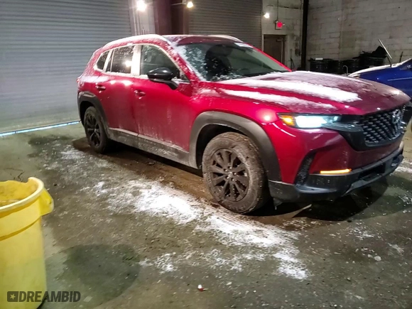2024 Mazda CX-50 2.5 S Preferred Package with VIN 7MMVABBM3RN225401, listed as a Copart auction lot 41900235 with 5,559 mi miles and Salvage Title. Bid and sale history available at carsss.com. Image 12.