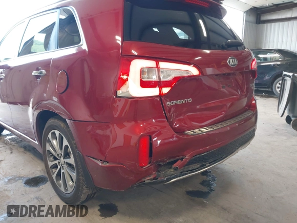2014 Kia Sorento SX Limited with VIN 5XYKW4A78EG465167, listed as a IAAI auction lot 42149684 with 122,758 mi miles. Bid and sale history available at carsss.com. Image 6.