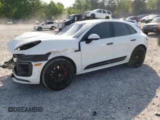 2022 Porsche Macan Turbo with VIN WP1AF2A53NLB31632, listed as a Copart auction lot 54890115 with 31,880 mi miles and Salvage title. Bid and sale history available at DreamBid. Image 1.