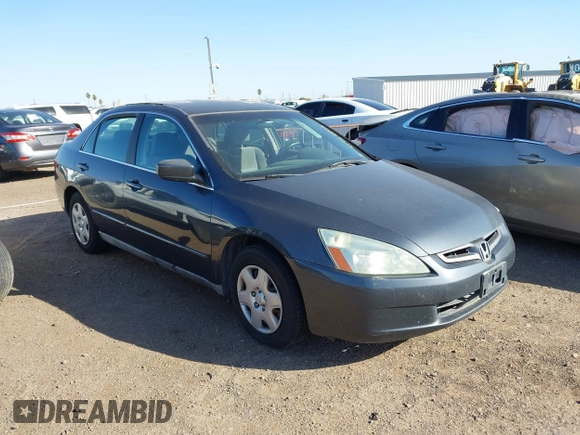 2005 Honda Accord LX z VIN 3HGCM56445G711925, wystawiony jako IAAI lot #41766803 z przebiegiem 271 714 mil mil oraz . Historia ofert i sprzedaży dostępna na DreamBid. Obrazek 1.