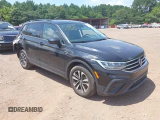 2024 Volkswagen Tiguan S z VIN 3VVRB7AX2RM041909, wystawiony jako IAAI lot #42665616 z przebiegiem 43 092 mil mil oraz . Historia ofert i sprzedaży dostępna na DreamBid. Obrazek 1.
