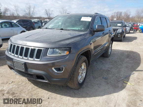 2015 Jeep Grand Cherokee Laredo with VIN 1C4RJFAG6FC140581, listed as a IAAI auction lot 41869952 with 193,295 mi miles. Bid and sale history available at carsss.com. Image 2.