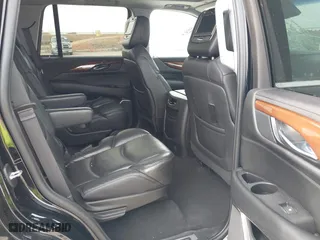 2019 Cadillac Escalade Luxury with VIN 1GYS3BKJ3KR254991, listed as a IAAI auction lot 41728759 with 65,267 mi miles. Bid and sale history available at carsss.com. Image 8.