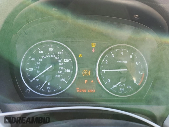 2010 BMW 3 Series 335i with VIN WBAWL7C5XAP476117, listed as a Copart auction lot 61328335 with 142,700 mi miles and Salvage title. Bid and sale history available at DreamBid. Image 9.