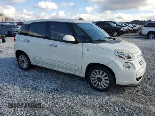 2014 FIAT 500L Easy with VIN ZFBCFABH1EZ007940, listed as a Copart auction lot 86425114 with 126,253 mi miles and Clean Title. Bid and sale history available at carsss.com. Image 4.