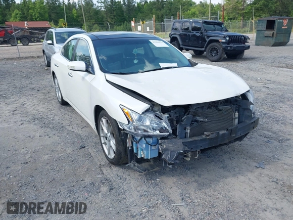 2010 Nissan Maxima S z VIN 1N4AA5AP2AC873538, wystawiony jako IAAI lot #42286075 z przebiegiem 182 883 mil mil oraz . Historia ofert i sprzedaży dostępna na DreamBid. Obrazek 1.