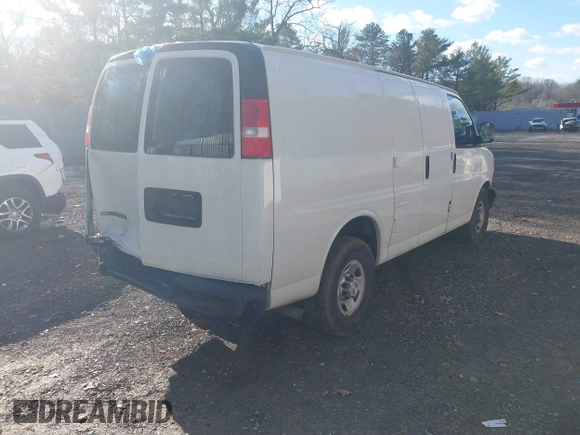 2020 Chevrolet Express Cargo with VIN 1GCWGAFPXL1145075, listed as a IAAI auction lot 41215528 with 115,466 mi miles and . Bid and sale history available at DreamBid. Image 4.