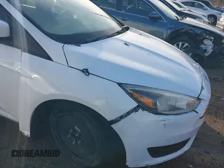 2016 Ford Focus SE with VIN 1FADP3F28GL348103, listed as a IAAI auction lot 41185718 with 69,256 mi miles. Bid and sale history available at carsss.com. Image 6.