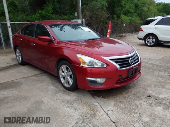 2013 Nissan Altima SV with VIN 1N4AL3AP7DN445021, listed as a IAAI auction lot 42156287 with 191,051 mi miles and . Bid and sale history available at carsss.com. Image 1.