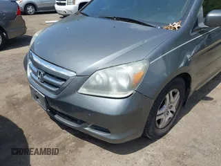 2007 Honda Odyssey EX with VIN 5FNRL38457B431016, listed as a IAAI auction lot 42155643 with 230,359 mi miles. Bid and sale history available at carsss.com. Image 6.