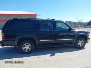 2005 Chevrolet Suburban LT with VIN 1GNFK16Z55J251296, listed as a IAAI auction lot 42119068 with 312,449 mi miles. Bid and sale history available at carsss.com. Image 14.