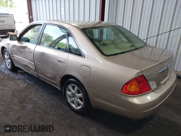 2002 Toyota Avalon XL with VIN 4T1BF28B12U260987, listed as a IAAI auction lot 42113276 with 181,537 mi miles and . Bid and sale history available at DreamBid. Image 3.