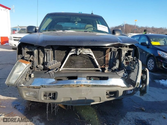 2005 Chevrolet Avalanche Z71 with VIN 3GNEK12ZX5G149494, listed as a IAAI auction lot 41316679 with 183,003 mi miles. Bid and sale history available at carsss.com. Image 13.