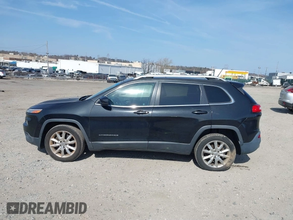 2014 Jeep Cherokee Limited with VIN 1C4PJLDB3EW279196, listed as a IAAI auction lot 41800887 with 114,542 mi miles. Bid and sale history available at carsss.com. Image 14.