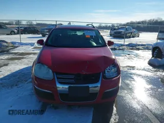 2009 Volkswagen Jetta SE с VIN 3VWTM71K99M311086, выставлен на аукционе IAAI как лот 41354846 с пробегом 174 574 миль миль и . История ставок и продаж доступна на DreamBid. Изображение 12.