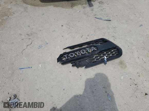 2020 Toyota Tacoma SR5 z VIN 3TMAZ5CN0LM115004, wystawiony jako Copart lot #55343295 z przebiegiem 82 865 mil mil oraz Nie do naprawy • Non repairable. Historia ofert i sprzedaży dostępna na DreamBid. Obrazek 12.