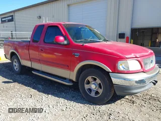 1999 Ford F-150 XL with VIN 1FTRX17LXXNA18592, listed as a IAAI auction lot 40929037 with 1 mi miles. Bid and sale history available at carsss.com. Image 1.