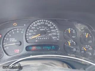 2006 Chevrolet Silverado 1500 LT1 with VIN 2GCEC13T461132037, listed as a IAAI auction lot 41667470 with 277,948 mi miles. Bid and sale history available at carsss.com. Image 7.