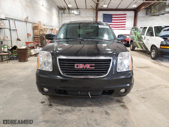 2013 GMC Yukon XL SLT with VIN 1GKS2KE74DR328905, listed as a Copart auction lot 52104955 with 196,447 mi miles and Clean Title. Bid and sale history available at carsss.com. Image 5.