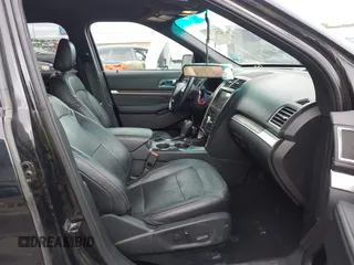 2019 Ford Explorer Limited with VIN 1FM5K7F83KGA40505, listed as a IAAI auction lot 42348185 with 130,130 mi miles and . Bid and sale history available at DreamBid. Image 5.