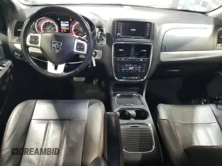 2019 Dodge Grand Caravan GT with VIN 2C4RDGEG9KR694822, listed as a Copart auction lot 50959695 with 121,697 mi miles and Salvage Title. Bid and sale history available at DreamBid. Image 8.