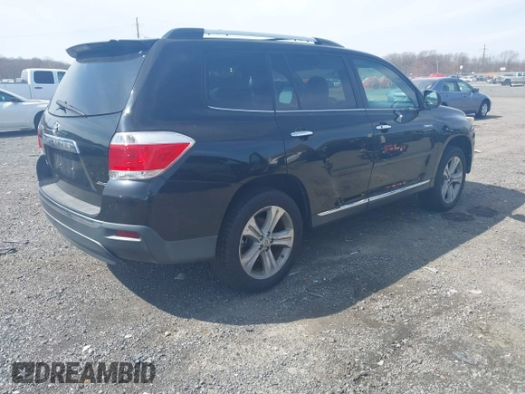 2012 Toyota Highlander Limited with VIN 5TDDK3EH7CS171888, listed as a IAAI auction lot 41845049 with 310,100 mi miles. Bid and sale history available at carsss.com. Image 4.