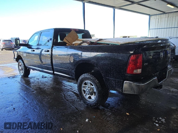 2014 Ram 2500 Tradesman with VIN 3C6UR5HJ5EG152044, listed as a Copart auction lot 41803395 with 121,991 mi miles and Clean Title. Bid and sale history available at carsss.com. Image 2.