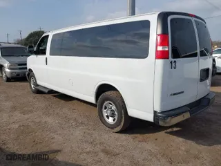 2020 Chevrolet Express Passenger LT with VIN 1GAZGPFG8L1209896, listed as a IAAI auction lot 41509992 with 240,207 mi miles. Bid and sale history available at carsss.com. Image 3.