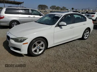 2015 BMW 3 Series 328i z VIN WBA3C1C51FP852825, wystawiony jako Copart lot #53169305 z przebiegiem 184 383 mil mil oraz Szkoda całkowita • Salvage title. Historia ofert i sprzedaży dostępna na DreamBid. Obrazek 1.