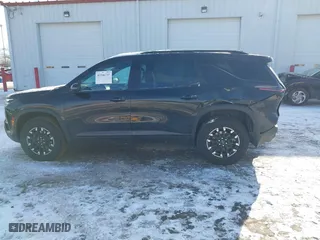 2024 Chevrolet Traverse AWD Z71 with VIN 1GNEVJKS0RJ155142, listed as a IAAI auction lot 41346737 with 15,669 mi miles. Bid and sale history available at carsss.com. Image 14.