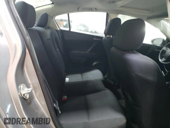 2010 Mazda 3 i SV with VIN JM1BL1SF0A1332815, listed as a Copart auction lot 87484534 with 121,187 mi miles and Salvage Title. Bid and sale history available at DreamBid. Image 10.