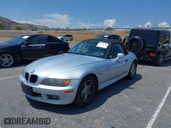 1996 BMW 3 Series Z3 1.9 with VIN 4USCH7326TLB70570, listed as a IAAI auction lot 42178179 with 84,341 mi miles and . Bid and sale history available at carsss.com. Image 2.