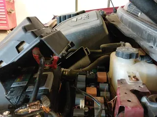 2008 Saturn VUE z VIN 3GSDL03728S670269, wystawiony jako IAAI lot #42198791 z przebiegiem 167 643 mil mil oraz . Historia ofert i sprzedaży dostępna na DreamBid. Obrazek 19.