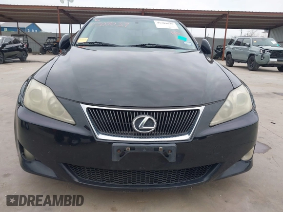 2006 Lexus IS 250 Manual with VIN JTHBK262865011815, listed as a IAAI auction lot 41309039 with 230,942 mi miles. Bid and sale history available at carsss.com. Image 12.