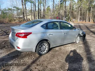 2017 Nissan Sentra SL with VIN 3N1AB7AP7HY231307, listed as a IAAI auction lot 41501697 with 66,787 mi miles and . Bid and sale history available at DreamBid. Image 4.