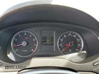 2013 Volkswagen Jetta SE with VIN 3VWDP7AJXDM281723, listed as a Copart auction lot 57235725 with 128,157 mi miles and Salvage title. Bid and sale history available at DreamBid. Image 9.
